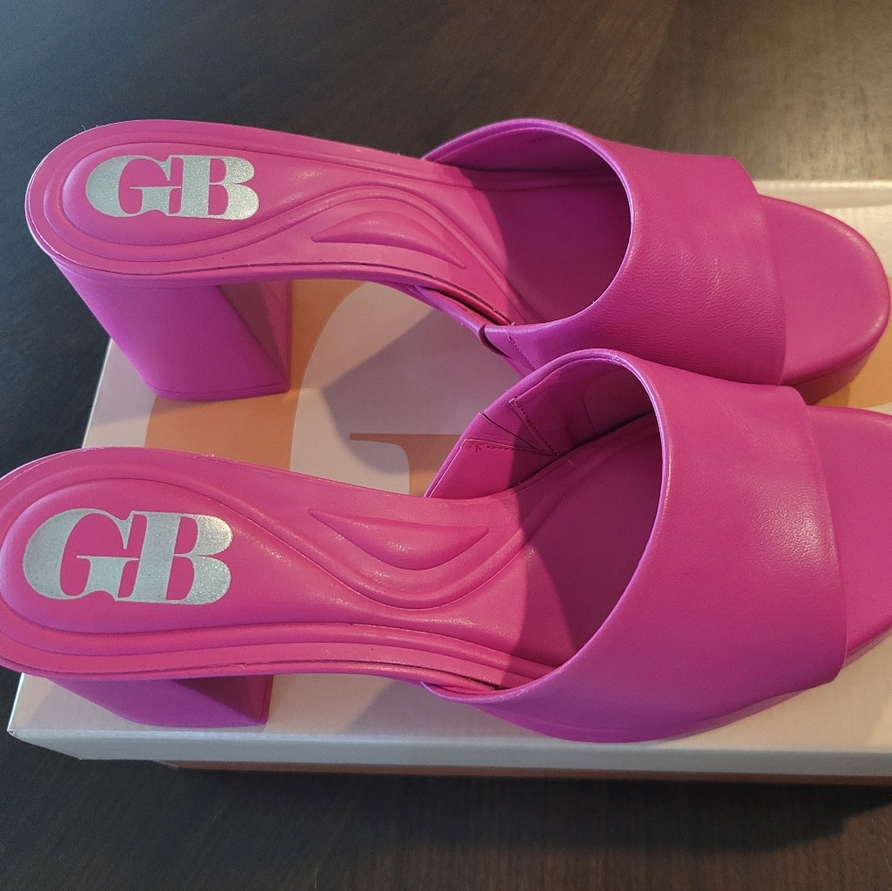 Gianni Bini Pink Heels 7M